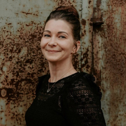 Nina Hadamus
