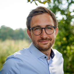 Matthias Walde – Kaufmännische Spezialistin – JOM Car Parts Und Car Hifi  GmbH