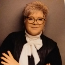 Ellen Houschka