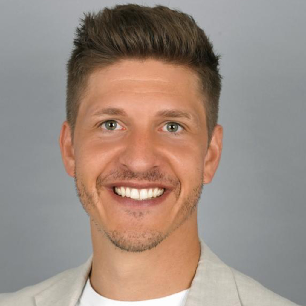 Maximilian Mohr Vertriebsleiter weltweit für Laminatoren und Pressen