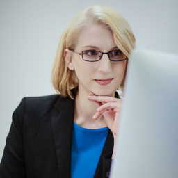 Nadine Schröder