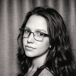 REBECA MENEGOLI