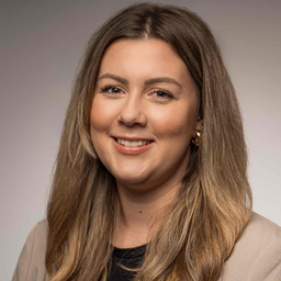 Madeleine Sluga