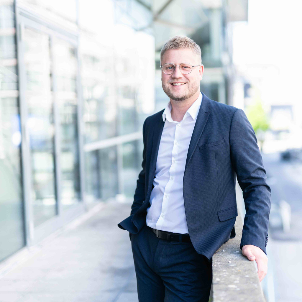 Markus Menzel - Finanz-Manager der Postbank - Postbank Finanzberatung