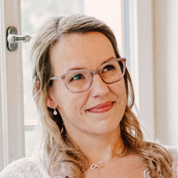 Manuela Gross