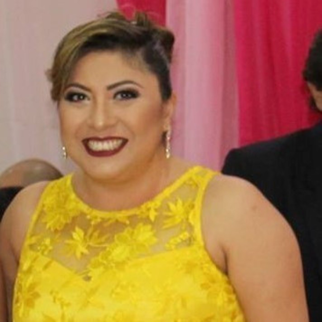 Vanessa Quezada Contadora Eminza XING