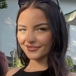Sarah Fischer