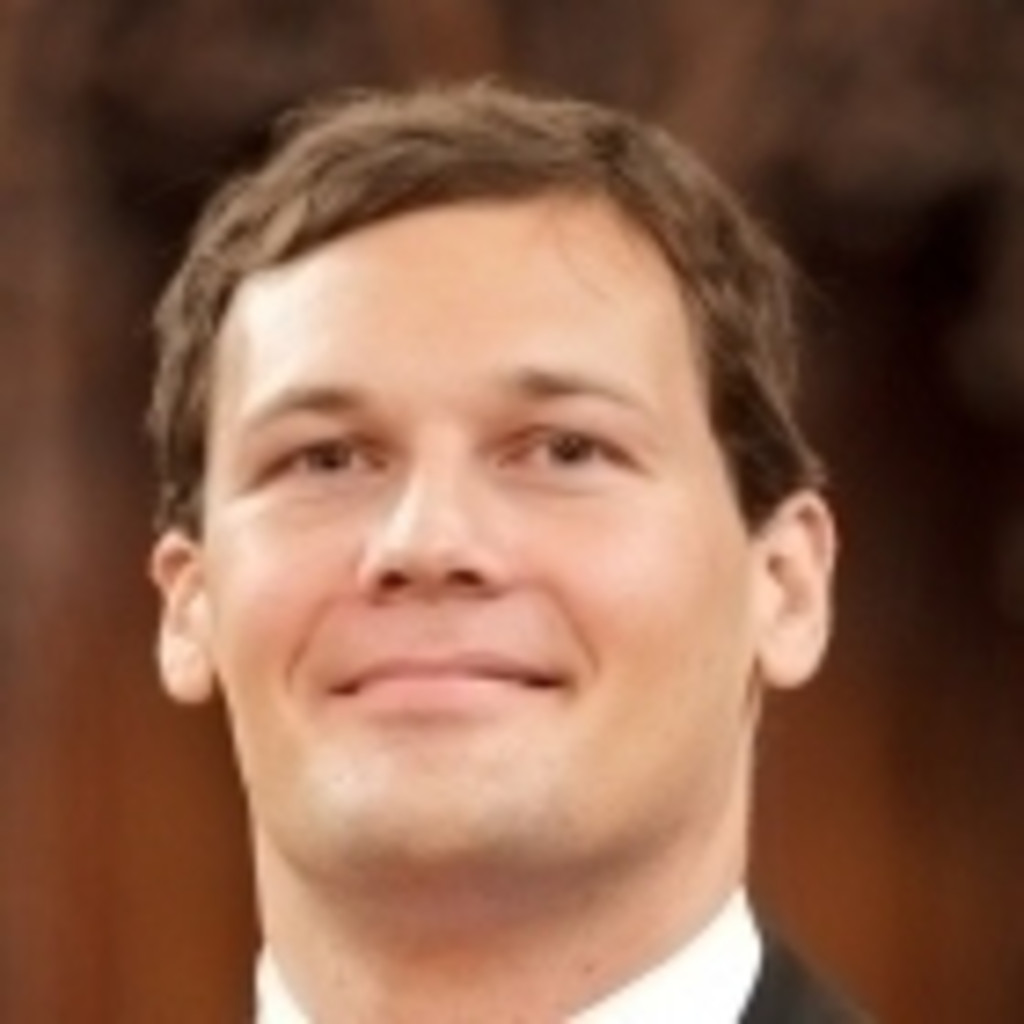 Dipl.Ing. Leonard Clemens Managing Director & Founder Cadence