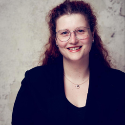 Julia Hauke