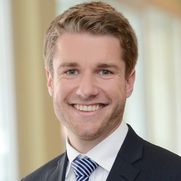 Dr. Julian Hölzen