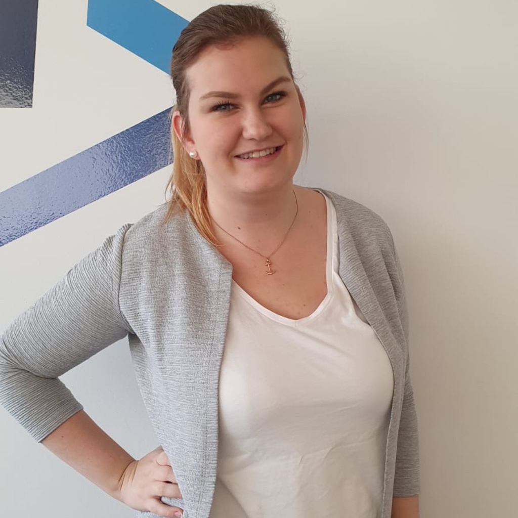 Alyssa Oldenburg Team Leader Customer Service Maersk Deutschland A