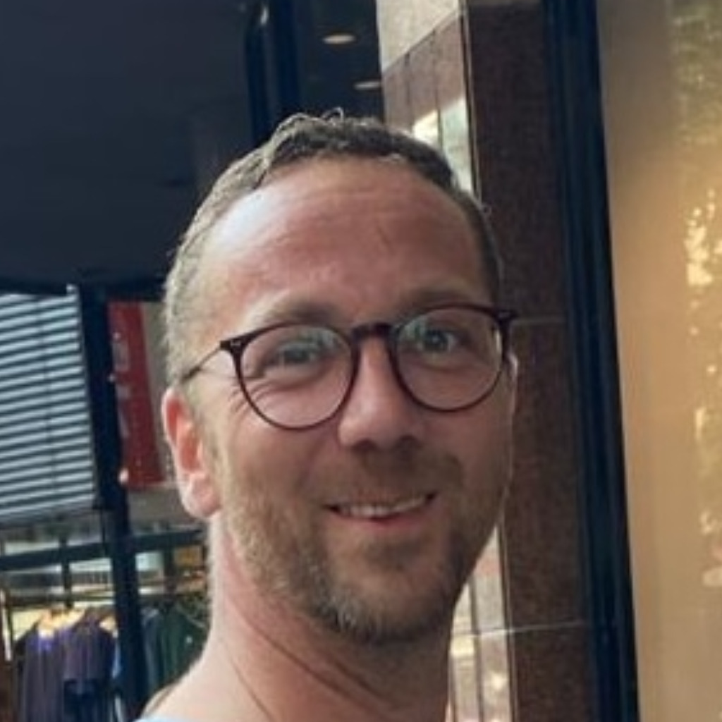 Christian Poßmann Manager Customer Relationship & Training Thomae