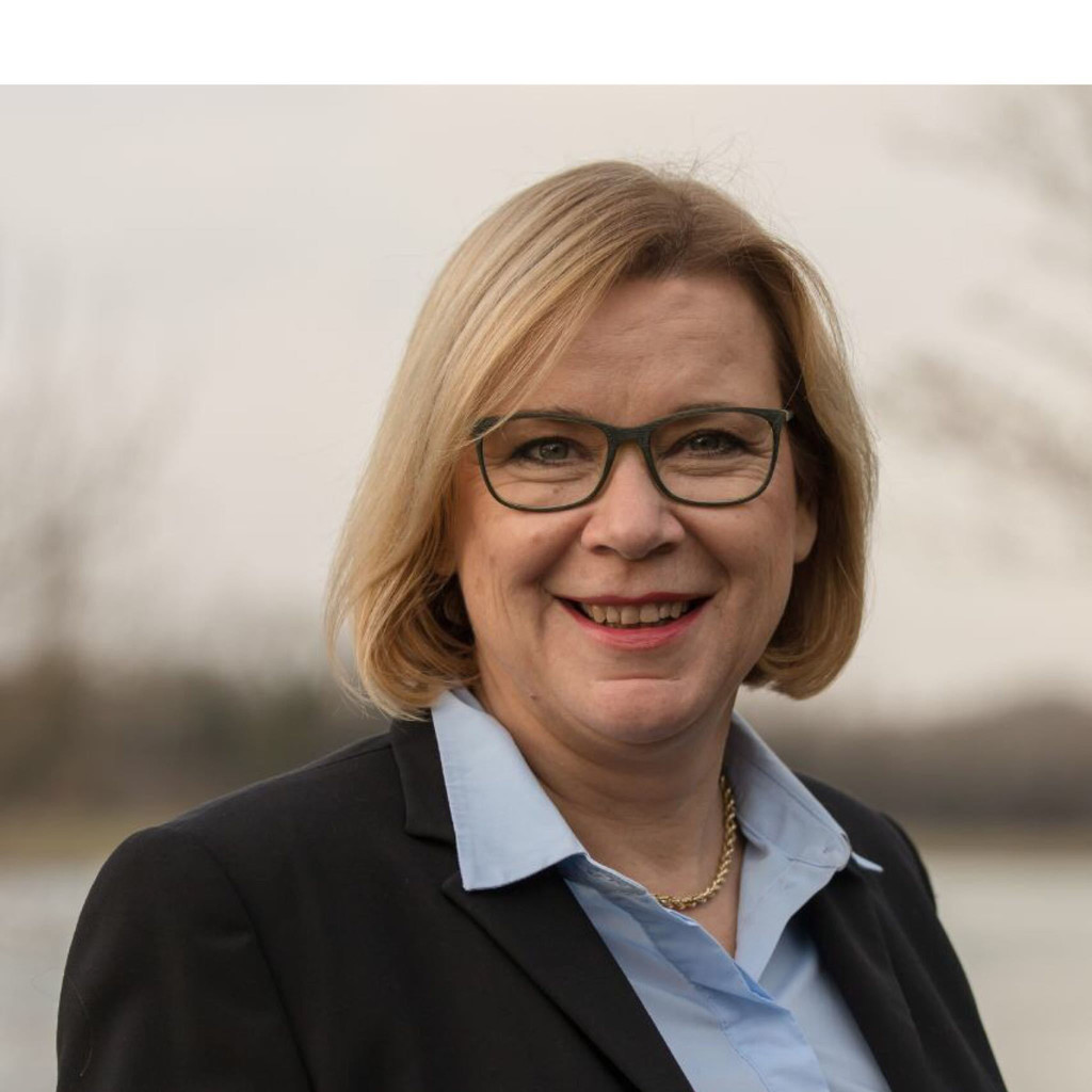 christine-schuler-senior-territory-manager-medtronic-plc-xing
