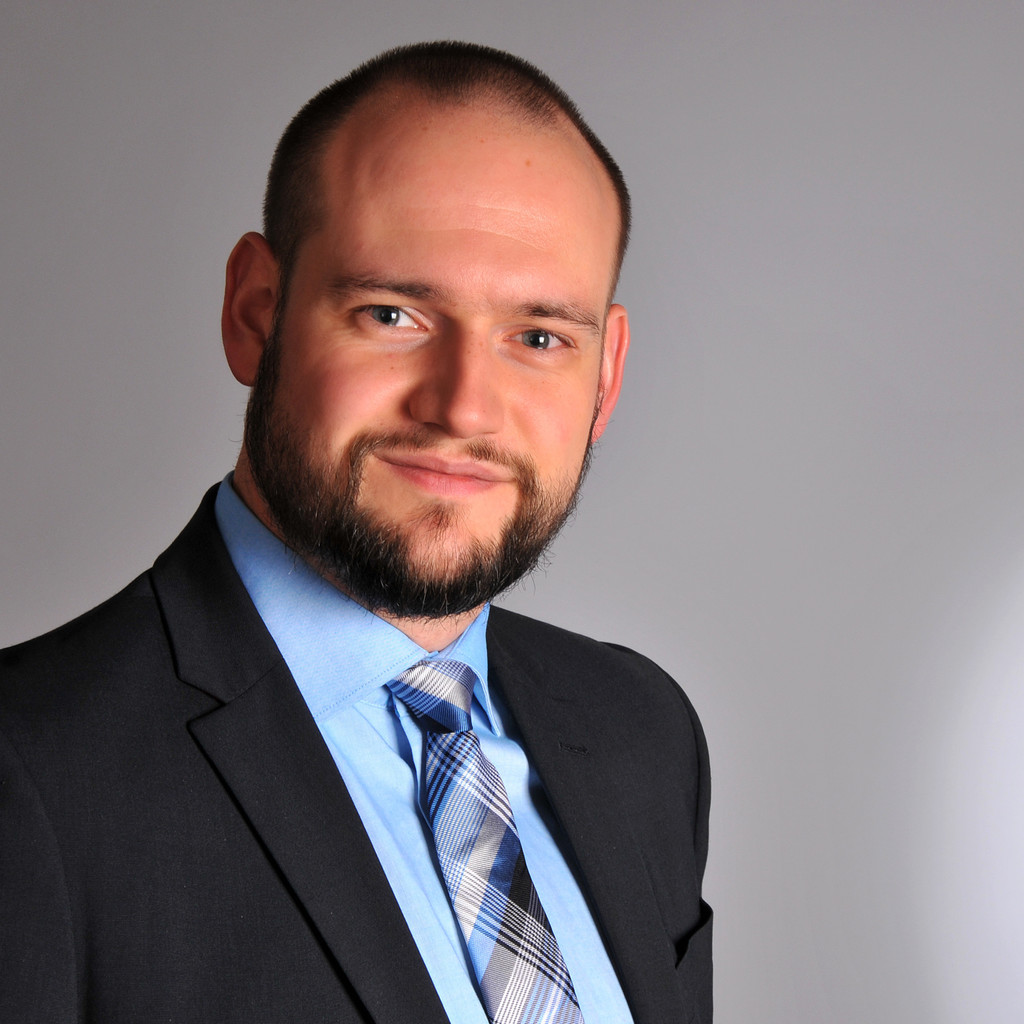 Ulf Müller Fachgebietsmanager Senior Financial Risk Controller