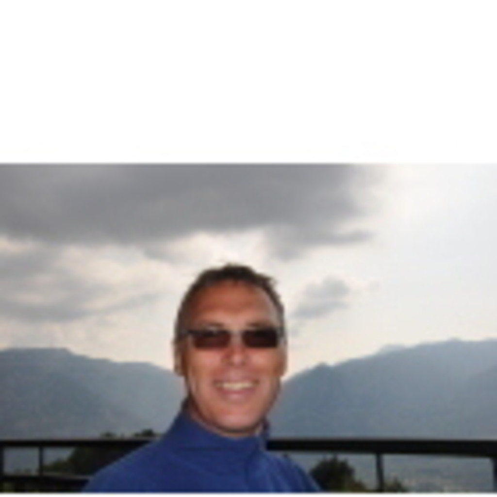 Bernd Hartmann Technical Manager / Senior Systems Engineer BT