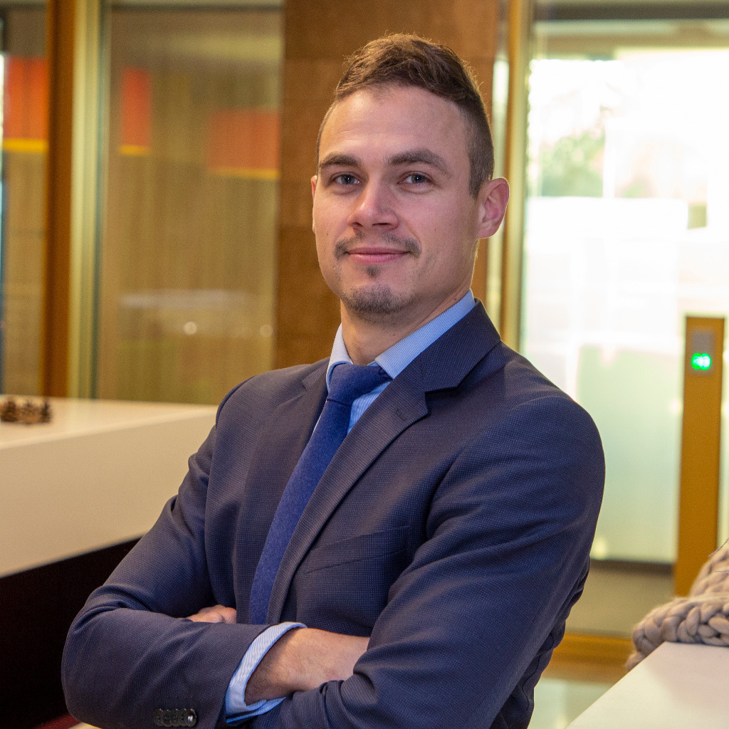 Andreas KirschHaupenthal Order/Portfoliomanagement Universal