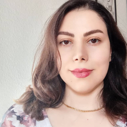 Roya Azamimoghaddam