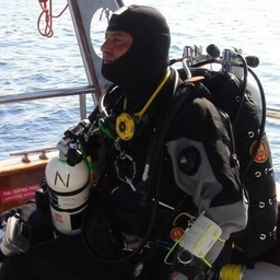 Andy Varoshiotis