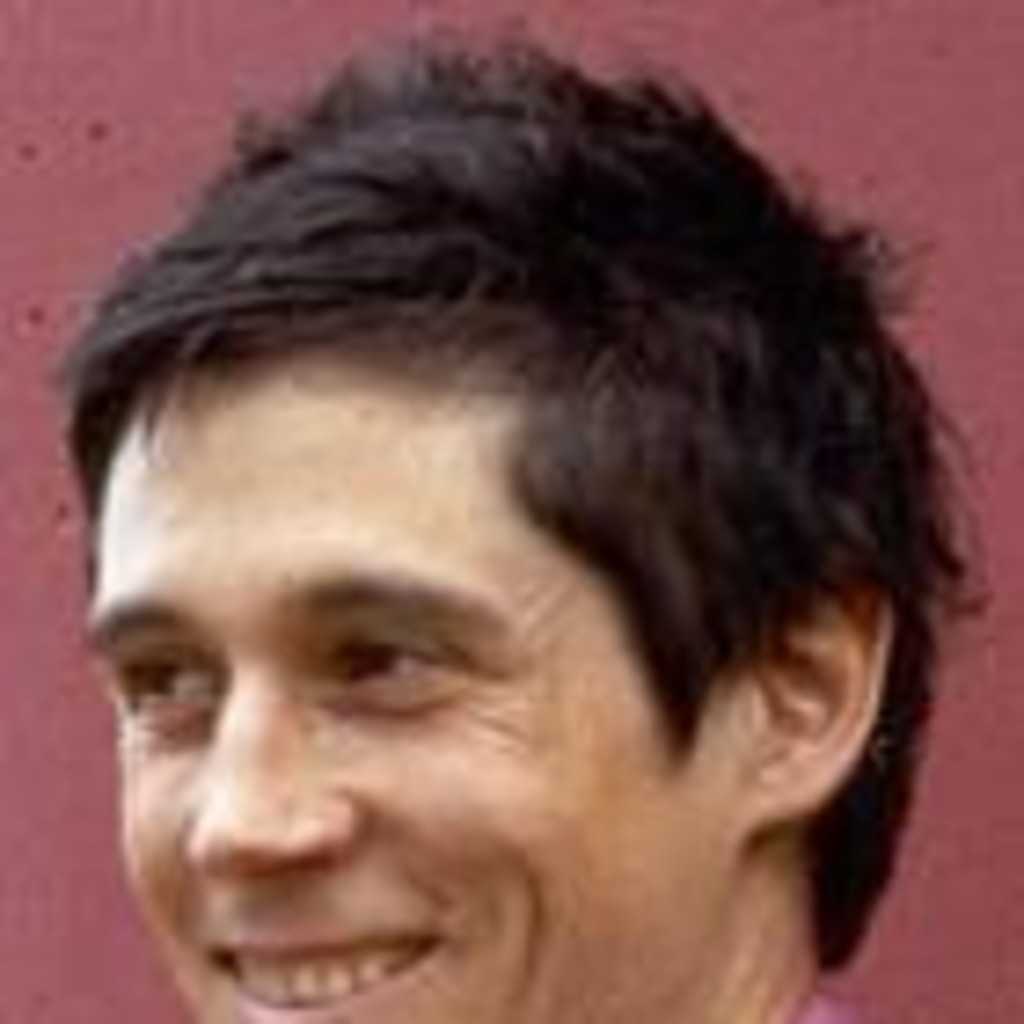 Martin Hochreiter Details siehe Lnkdn mkrz collective/lab Details