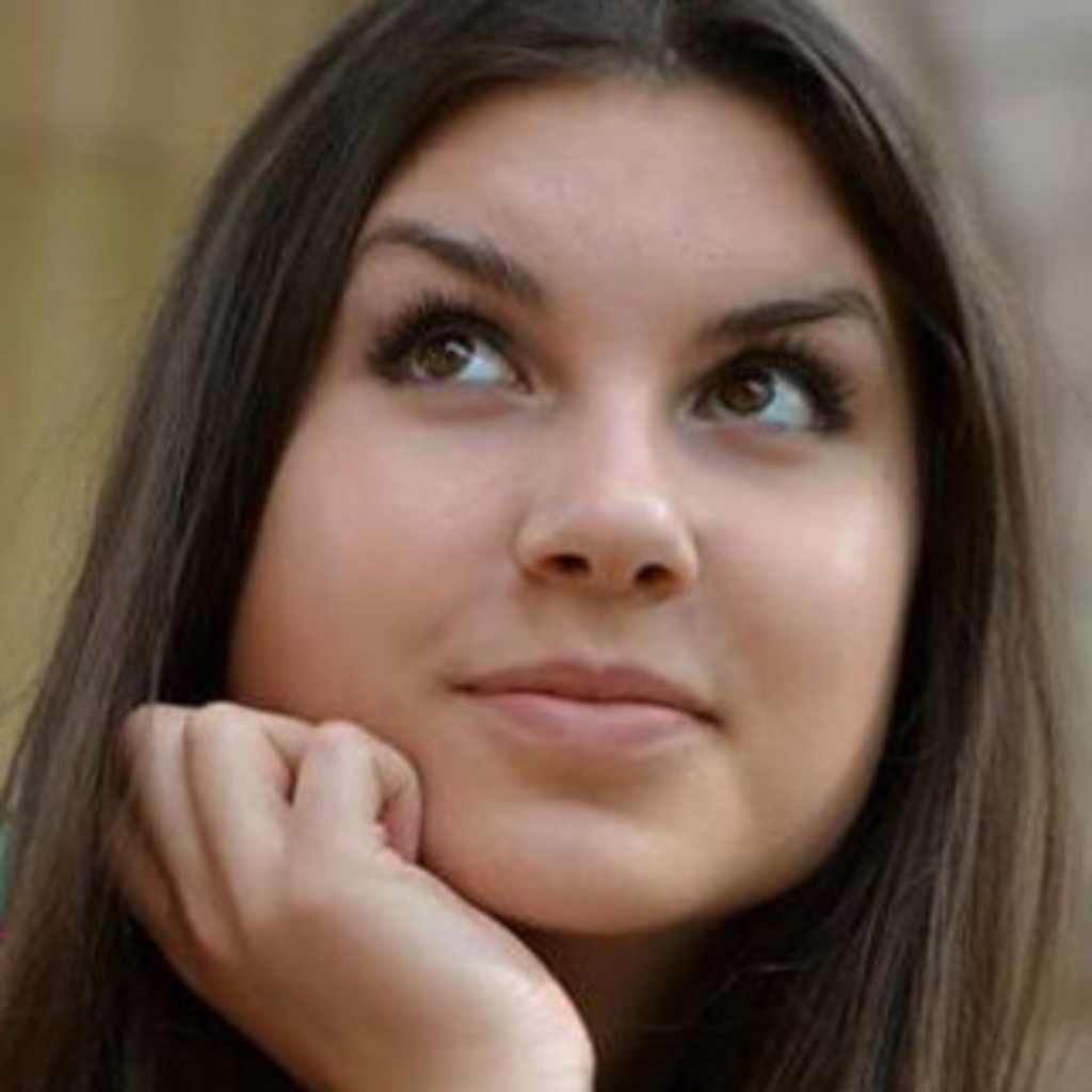 Anastasia Denisenko Business development manager IT XING