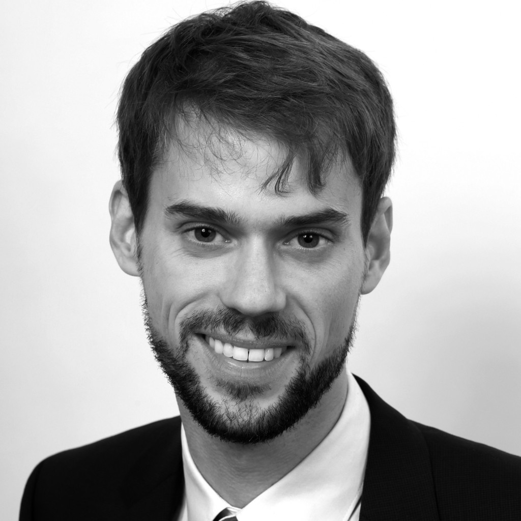 Social Media Profilbild Adrian Grötsch Bonn