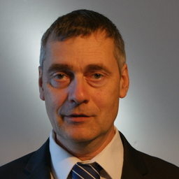 Dr. Michael Rösch