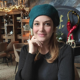 PINAR AKSAHIN