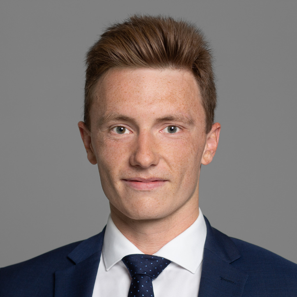 max-wullenweber-senior-consultant-investor-support-rpt-roland