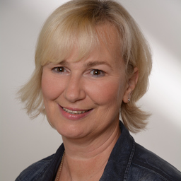 Claudia Döpke