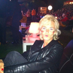 Simone Röhl