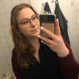 Jaqueline Böker