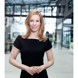 Claudia van Veen