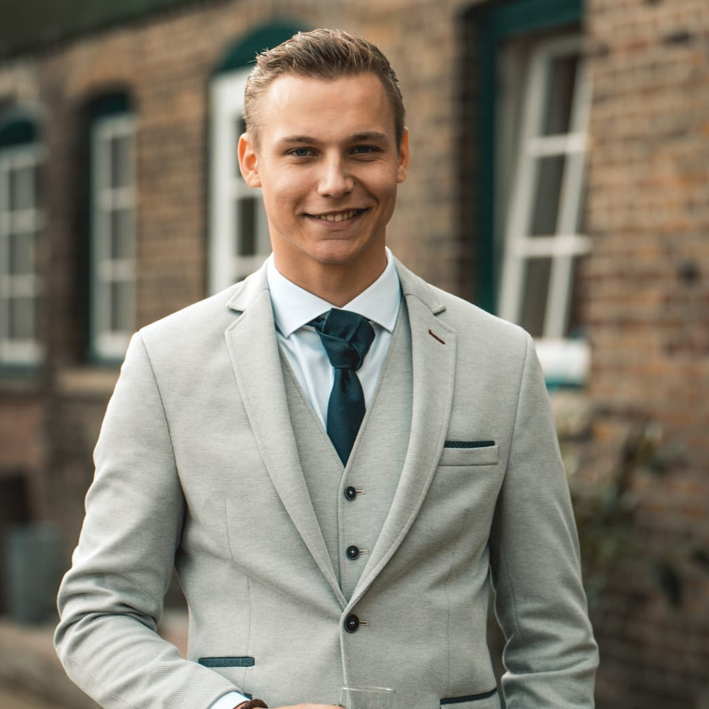 Tobias Beck Service Techniker Sana TGmed XING