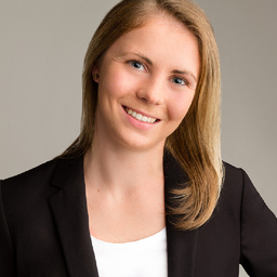 Dr. Anne Hennig