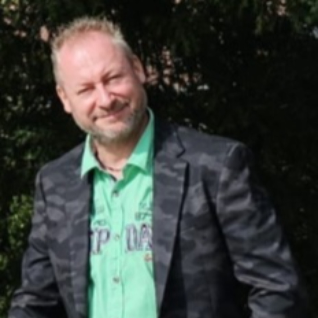 Daniel Fehrmann Marktleiter HIT Handelsgruppe GmbH & Co. KG XING