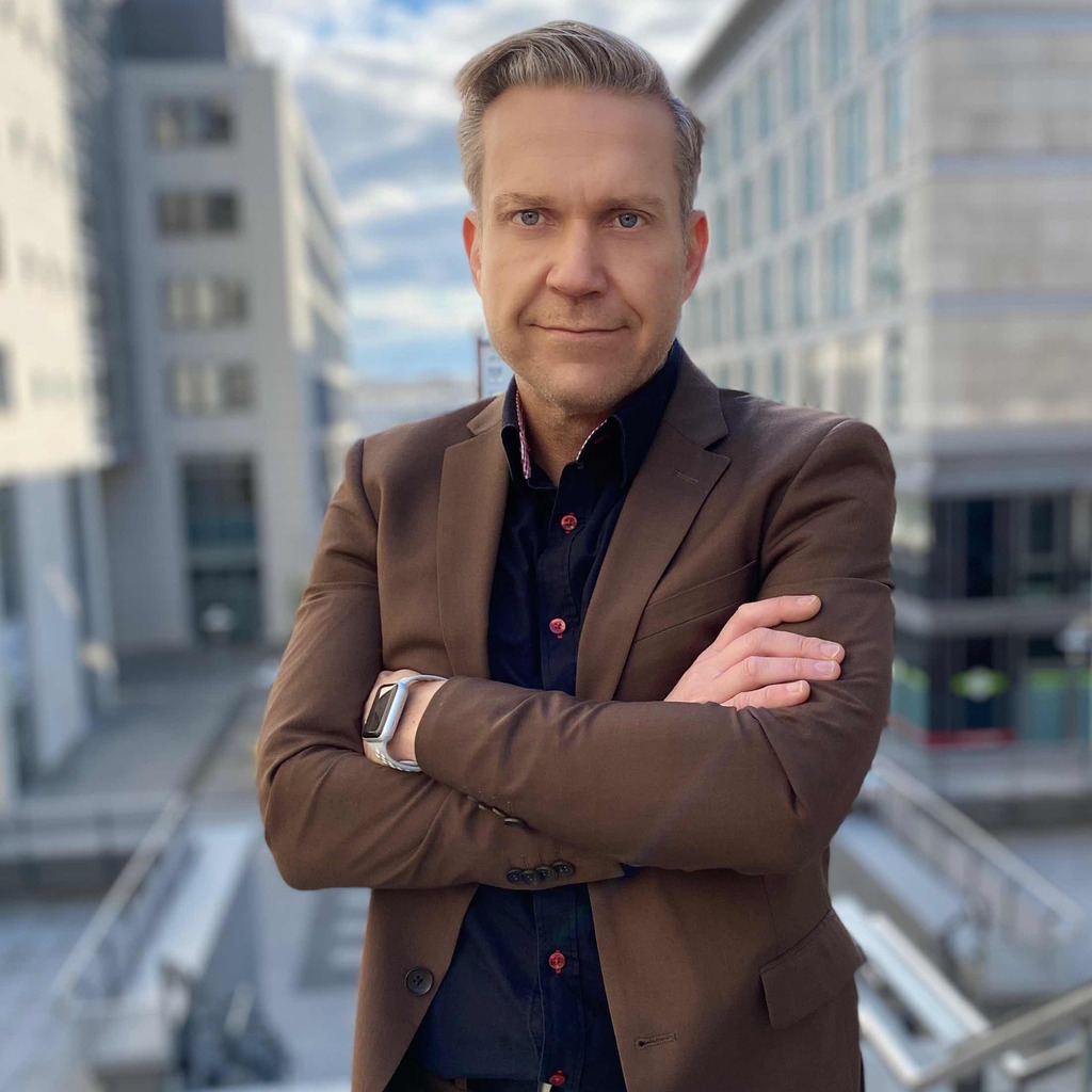 Michael Dim Michael Dimde - Sales Manager -Peacemaker/Cardiac Rhythm Management ...