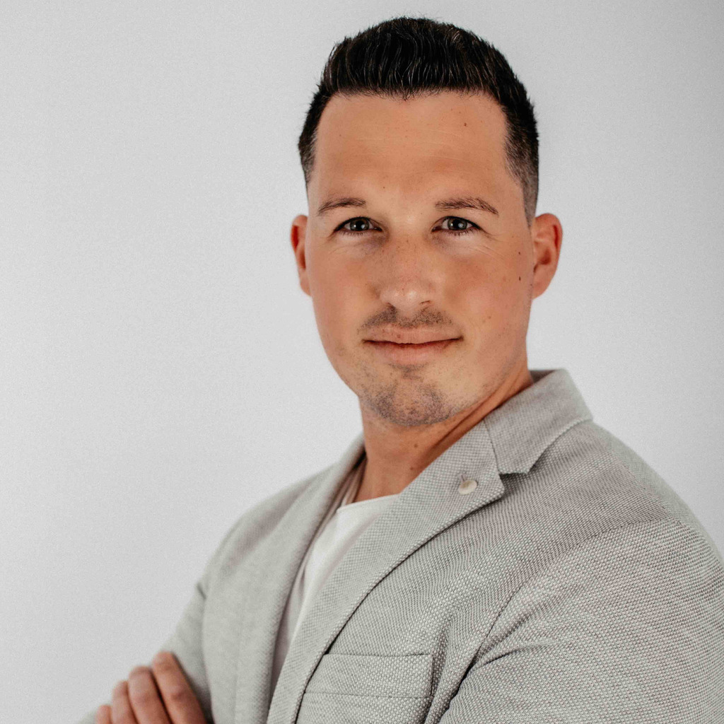 Felix Autenrieth Spare Parts Sales Engineer Firmengruppe Liebherr