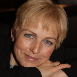 Dr. Claudia Bentzien