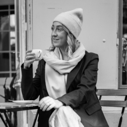 Svea Lange
