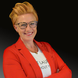 Yvonne Adolphs
