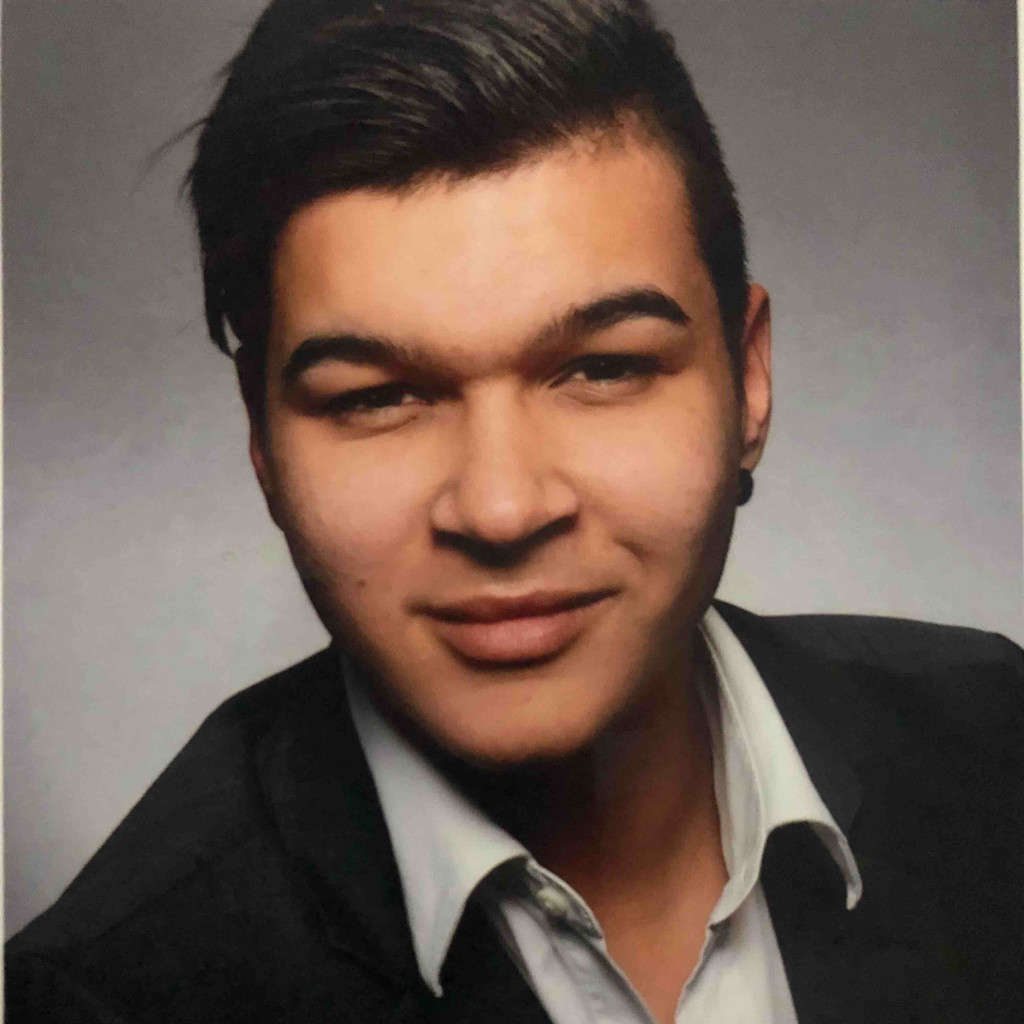 Eric Walz Teile und Zubehörberater bhg Autohandelsgesellschaft mbH