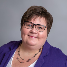 Monika Domnick