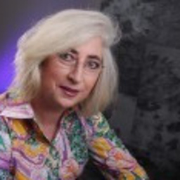 Esther Stölzer