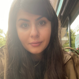 kiana mahmoudi