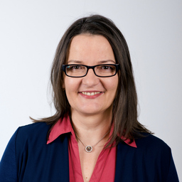 Dr. Hildegard Schmoller