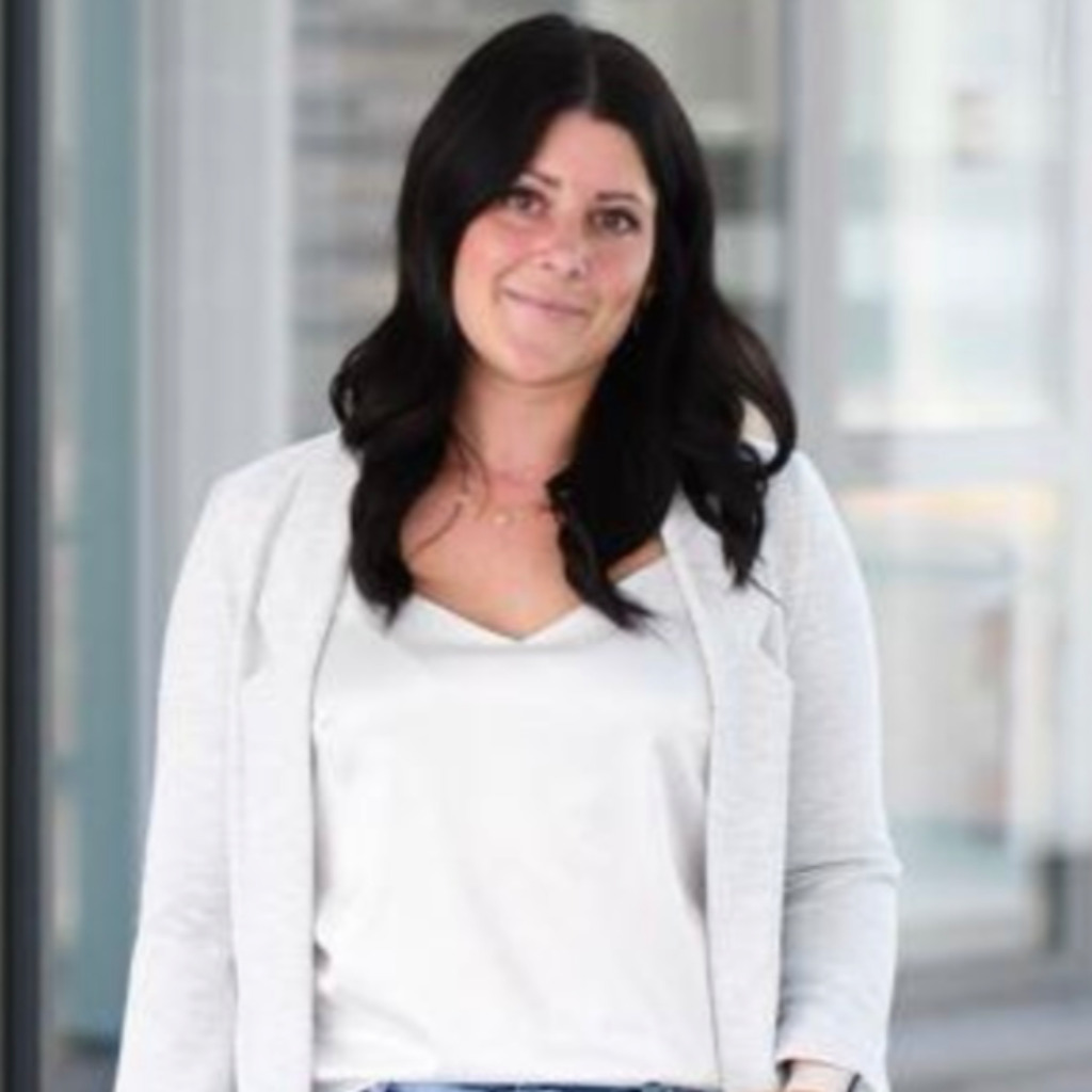 Andrea Lea Mandrela Kfm. Angestellte Factory Automation CNC