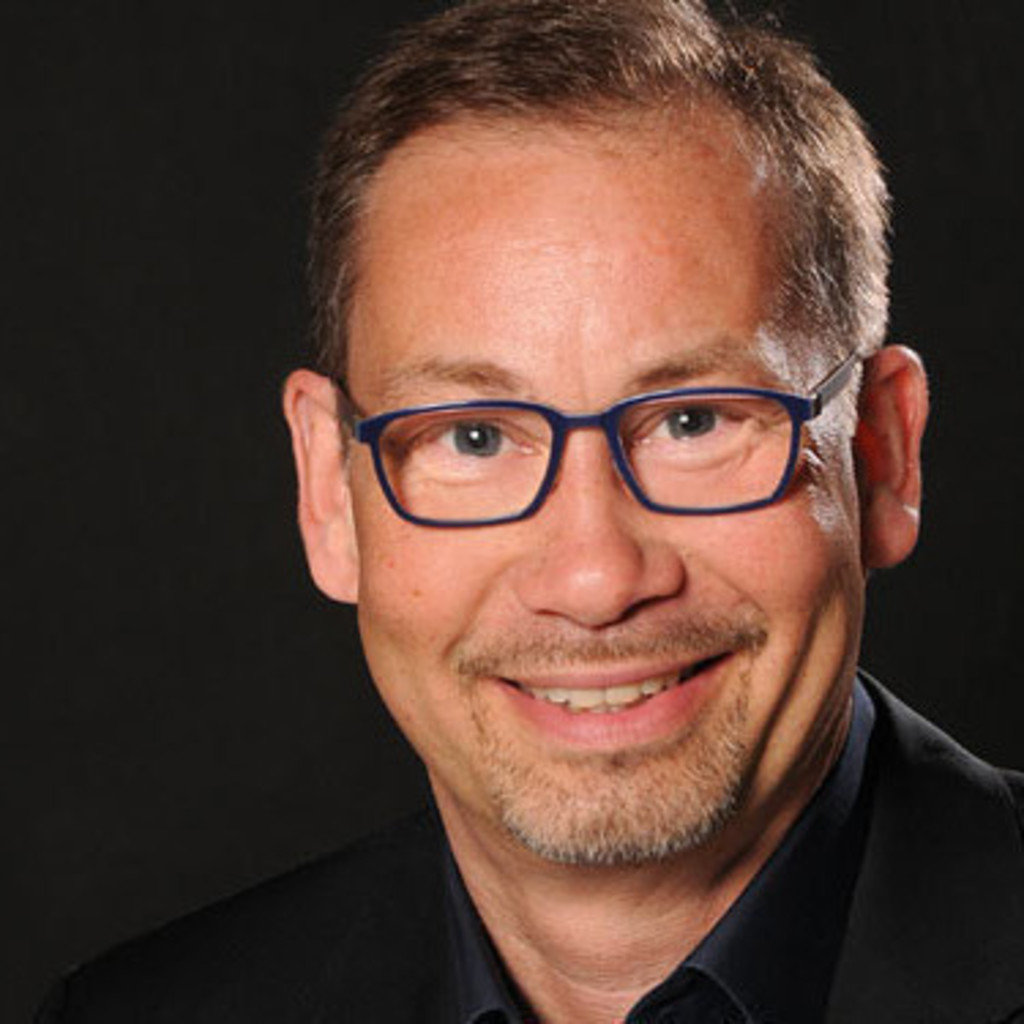 Axel Schröder - Geschäftsführer - Bildungsunternehmen | XING