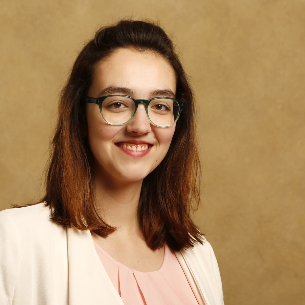 Josefine Karl Studienberaterin IU Internationale Hochschule XING
