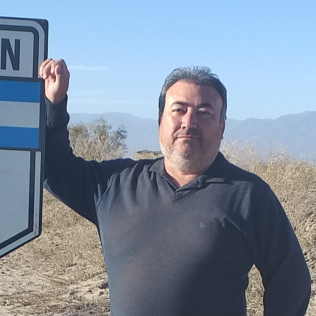 Rodolfo Alvarez Analista Universitario de Sistemas Universidad