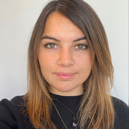 Franziska Bernhard